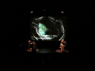 109r_e_VanNewMusic
