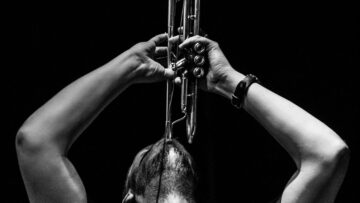 Nate_Wooley_by_Peter_Gannushkin-bw-Hi-RES