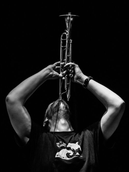 Nate_Wooley_by_Peter_Gannushkin-bw-Hi-RES