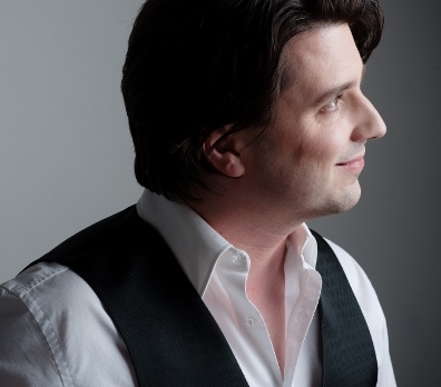 Staniland_headshot2 (600x399)