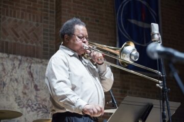 IMG_3401GeorgeLewis©AlanNahigian (640x427)