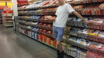 1 SOUND BITE Erik Ingalls grocery store