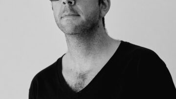 2016 pakioufakis portrait bw